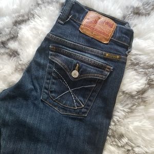 Lucky brand Jean's sassy rider r size 2/26